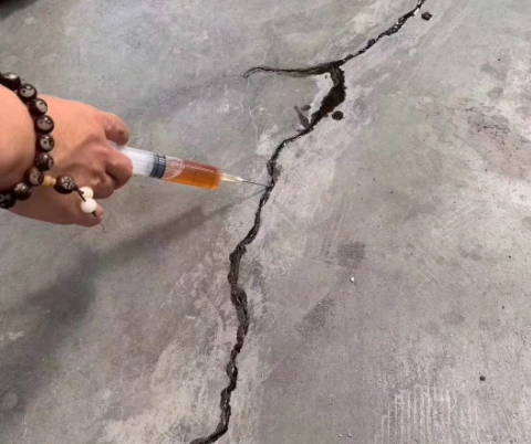 徐闻混凝土裂缝修补技术详解​